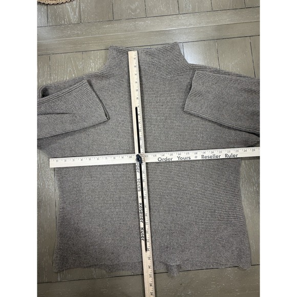 Vince Sweater Womens Large Oatmeal Wool Cashmere Mock Neck Ribbed Knit Classic - Picture 4 of 8